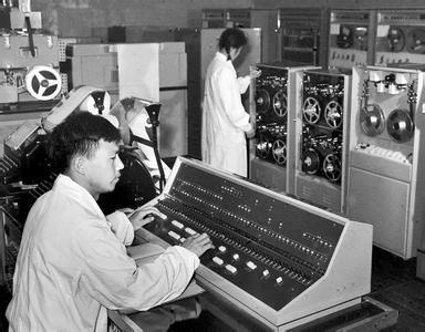 從《模仿游戲》到微處理器 解碼計算機的前世今生